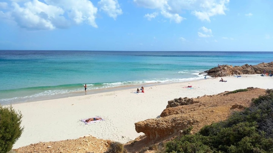 Spiaggia di Pinus Village